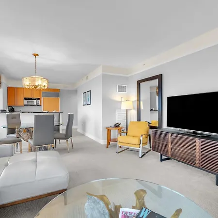 2 Bedroom Or King Studio Suites Four Seasons Hotel Miami Free Wi-Fi & Free Parking